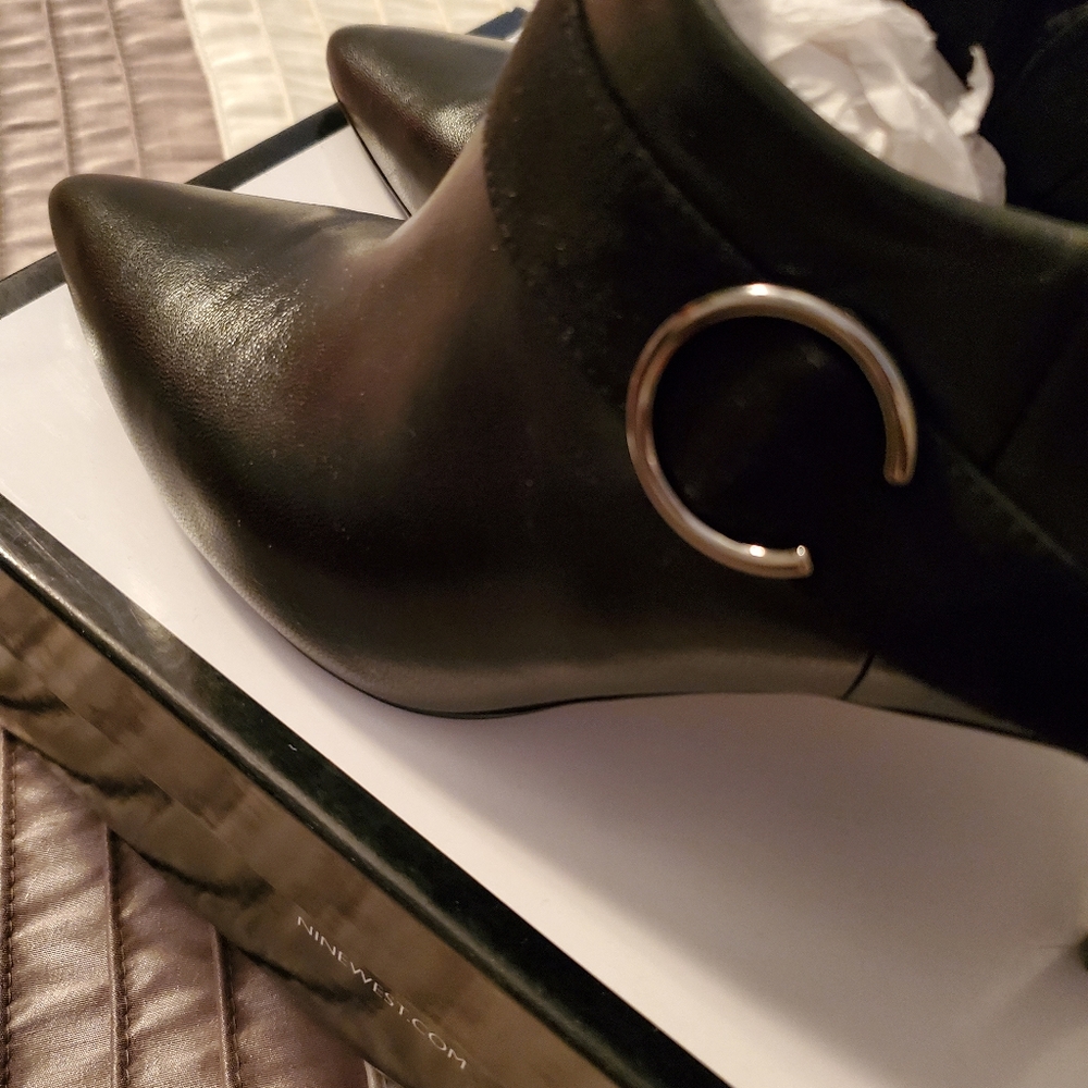 Nine West Maillolo Black Ankle Booties NEW